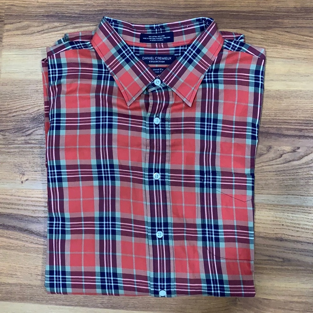 Daniel Cremieux long sleeve button down shirt